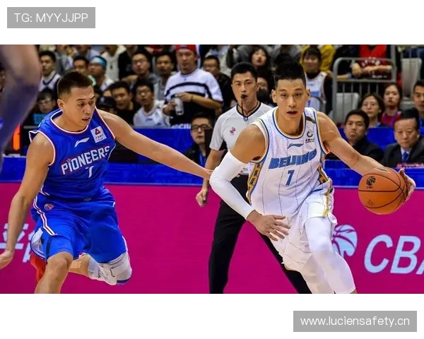 林书豪晚上只能点外卖，白天却像个钢铁战士，真有两副面孔！