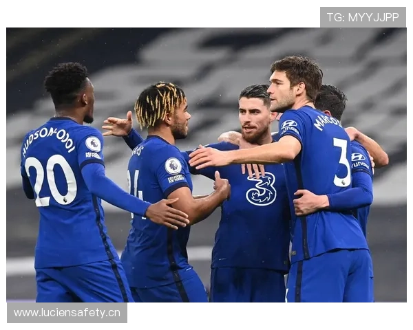 切尔西在强强对话中竞争力不足，是否面临战术与阵容双重瓶颈？